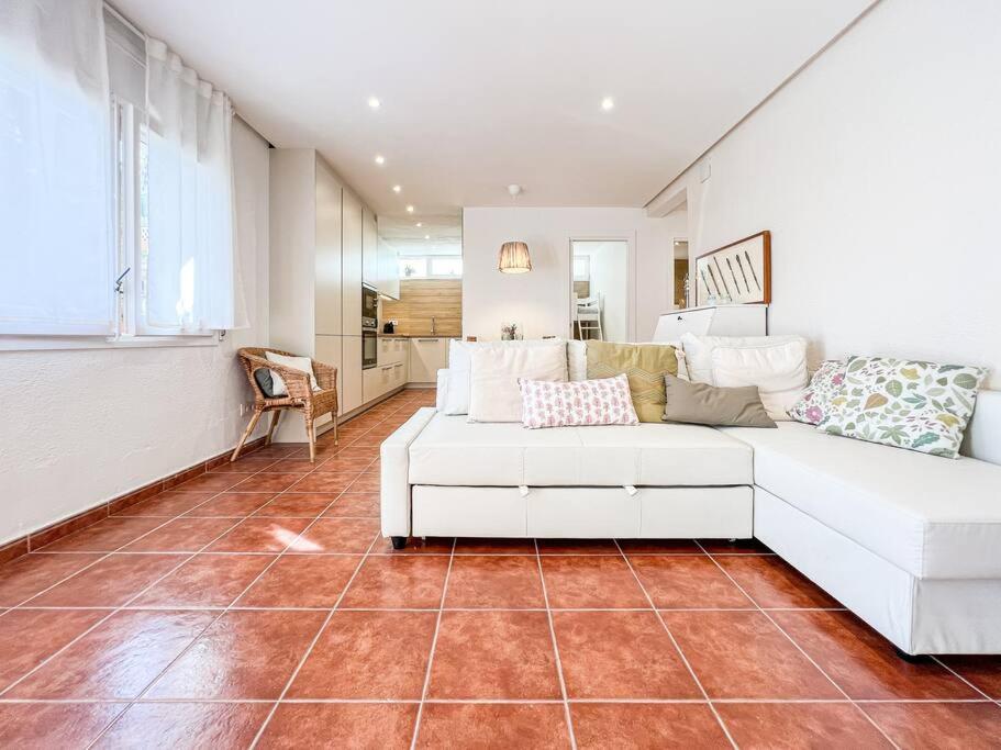 Apartament 'Es Botanic' 布拉内斯 外观 照片